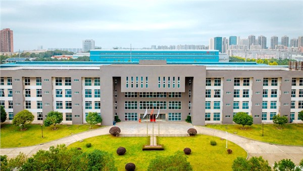 会员风范 | 热烈祝贺hjc888黄金城新材成为湖南省电池行业协会及协会氢能工业手艺立异联合体副会长单位！